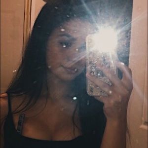 Meet your Posher, Clare